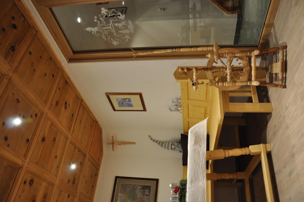 Haus Morgensonne Acomodação com café da manhã Sankt Anton am Arlberg Exterior foto